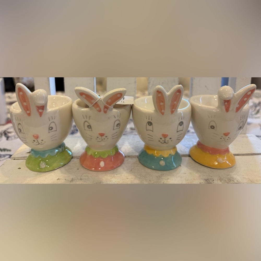 Joanna Parker Set of 4 Bunny Egg Cups
